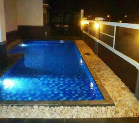 Villa Kaca Tanjung Lesung Buitenkant foto